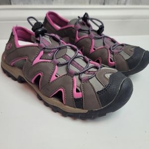 Woman's Northside Corona Bump Toe Sandal 7